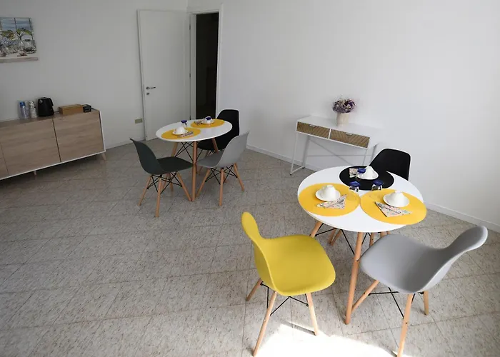 La Casa Di Sofie 키아바리